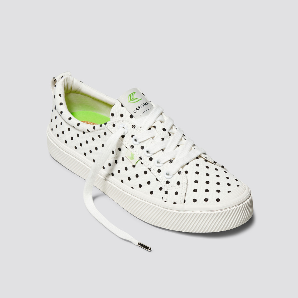 Cariuma Low Top Canvas Vegan OCA LOW Damen Weiß | HAB346980