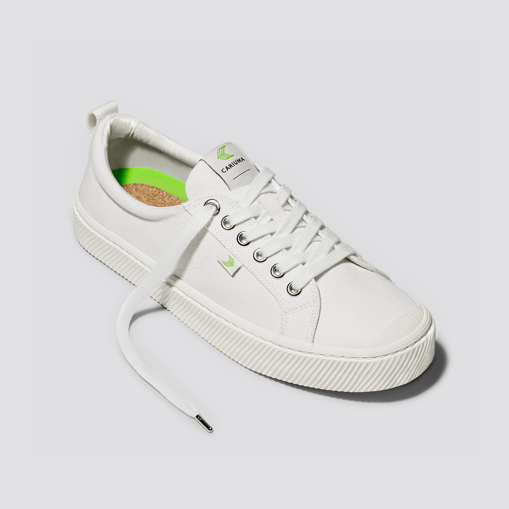 Cariuma Low Top Canvas Vegan OCA LOW Herren Off-White | TUA532680